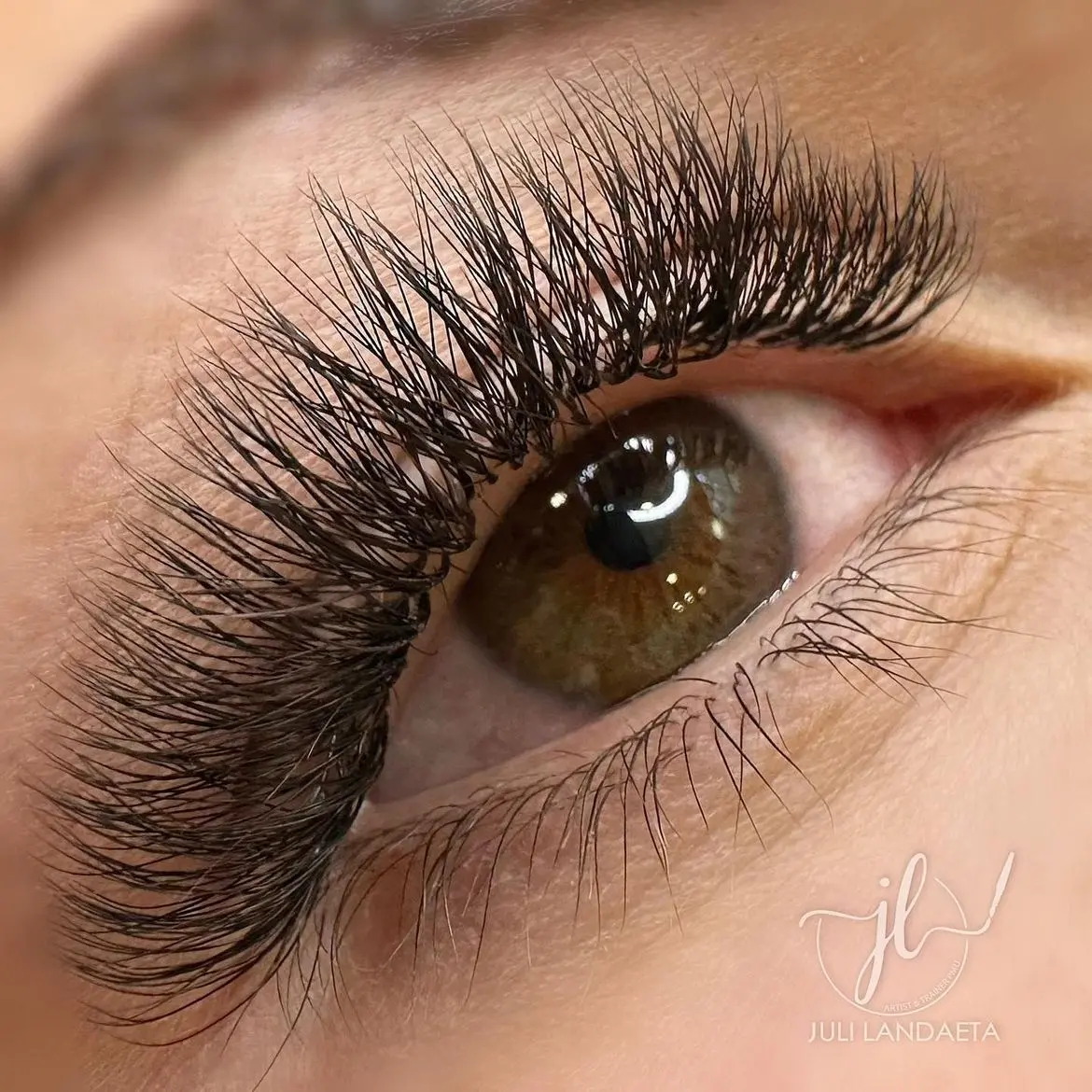 Extensiones de pestañas